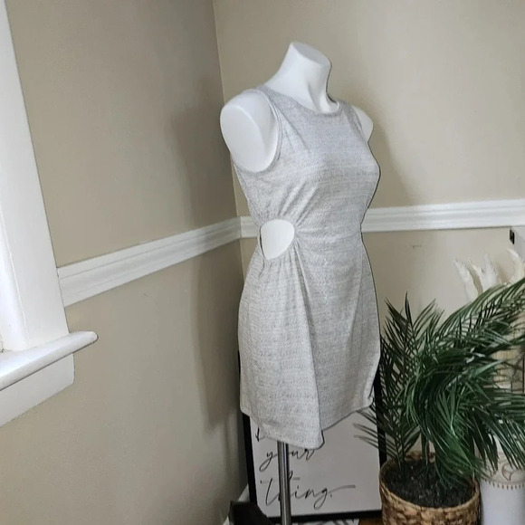 CAUTION To the Wind Cut out Cotton Mini Dress - Picture 6 of 7